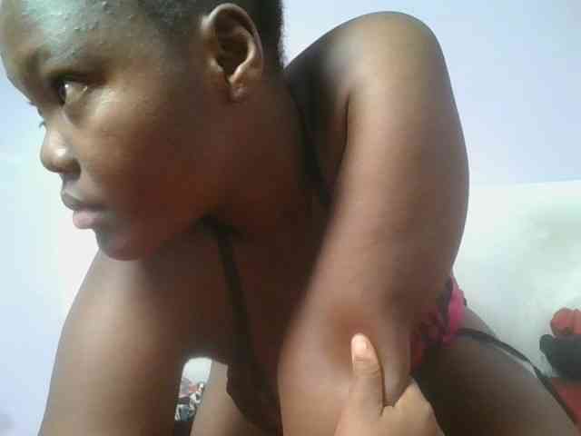 Sexyicey webcam