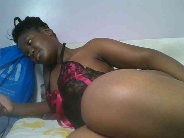 Sexyicey webcam