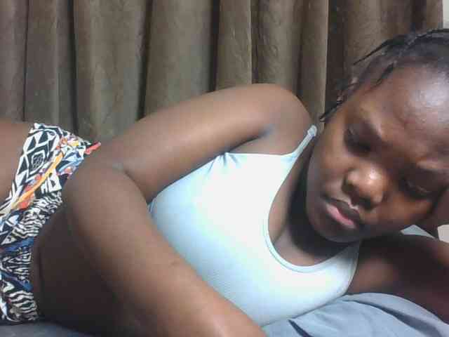 Sexyicey webcam