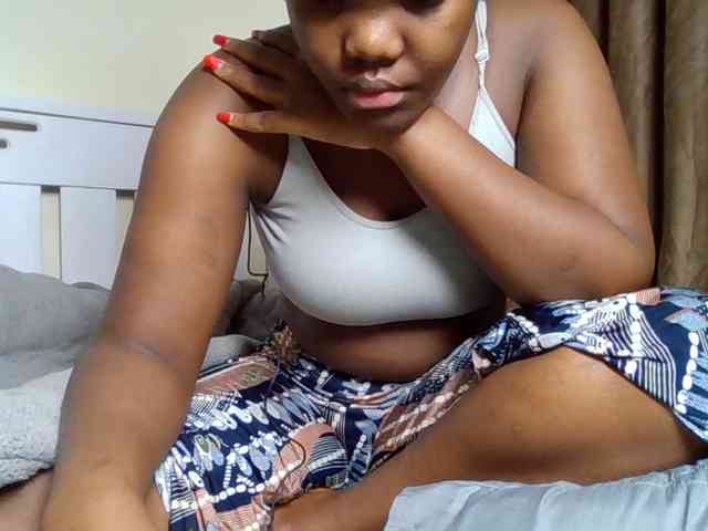 Sexyicey webcam
