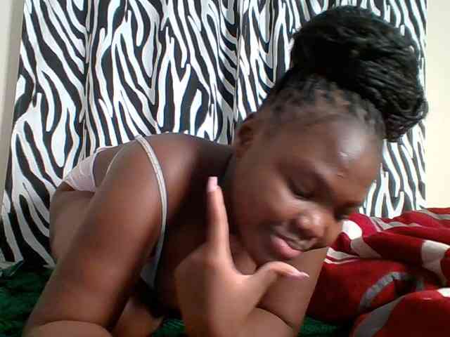 Sexyicey webcam