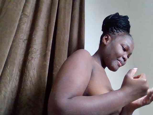 Sexyicey webcam