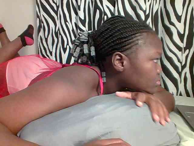 Sexyicey webcam