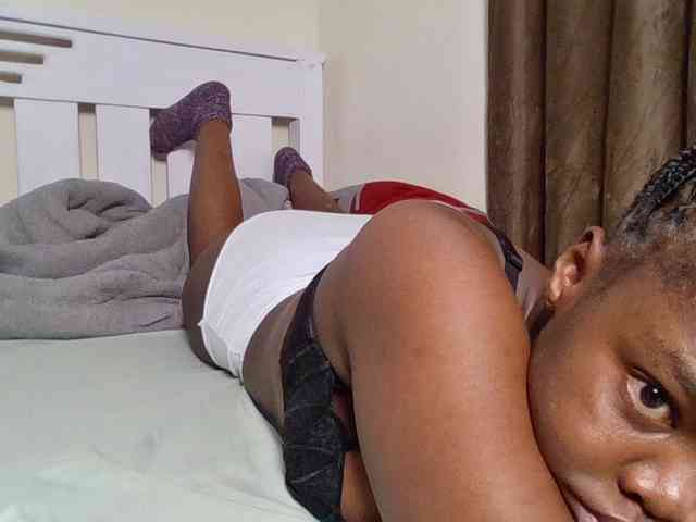 Sexyicey webcam