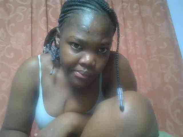 Sexyicey webcam