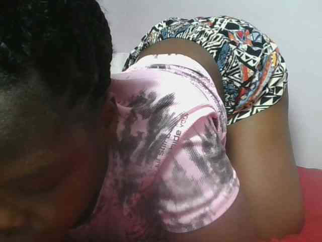 Sexyicey webcam