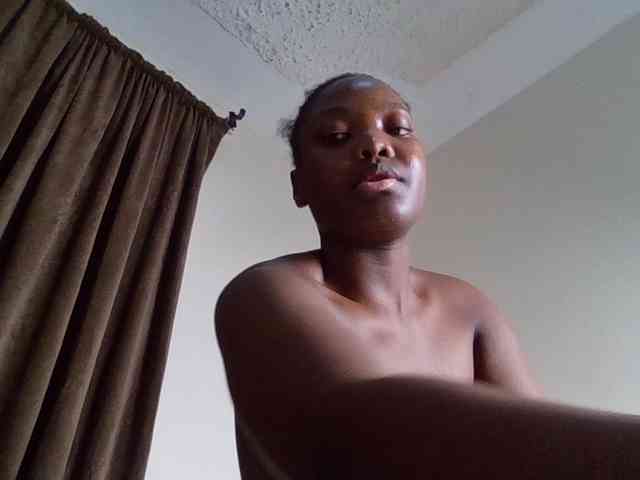 Sexyicey webcam