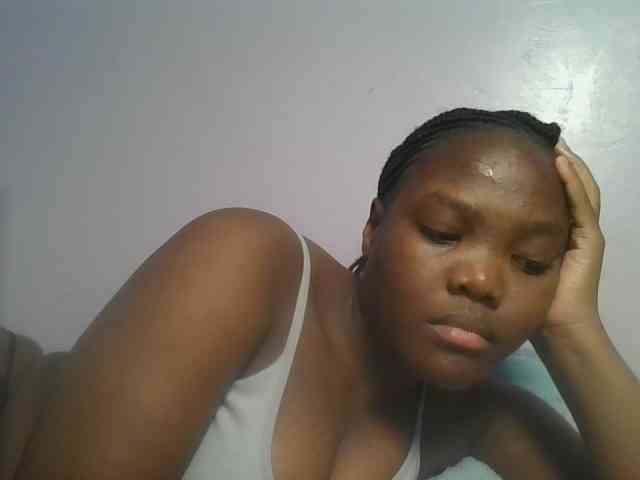 Sexyicey webcam