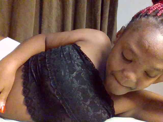 Sexyicey webcam