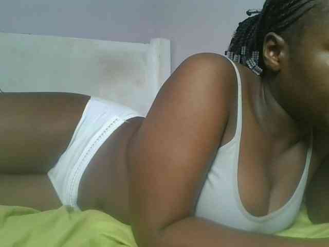 Sexyicey webcam