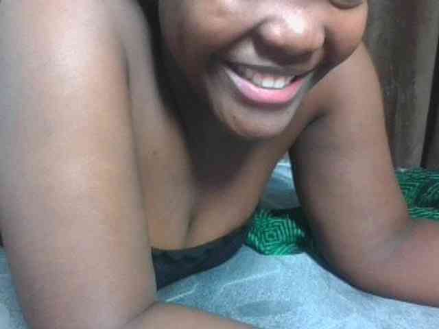 Sexyicey webcam