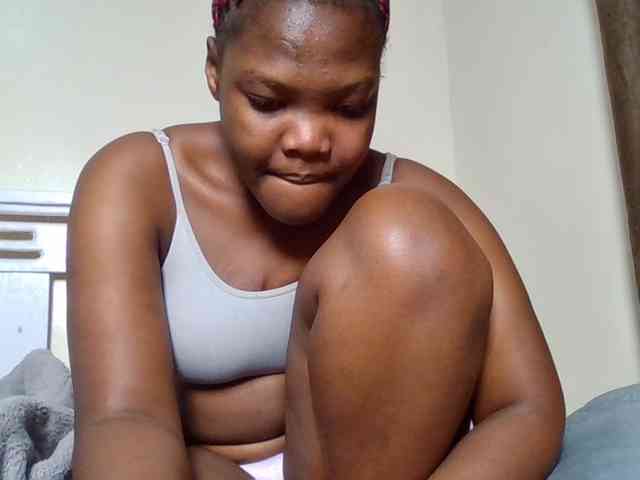 Sexyicey webcam