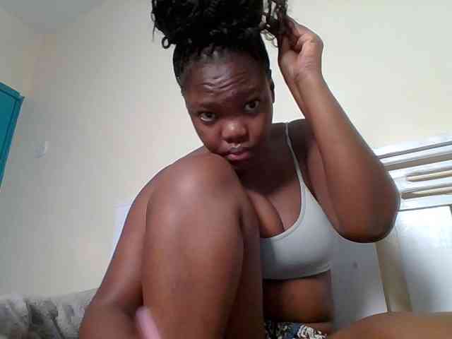 Sexyicey webcam