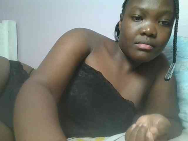 Sexyicey webcam