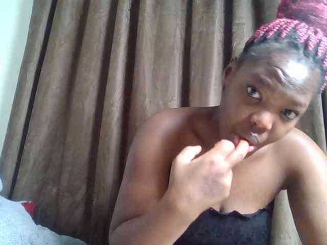Sexyicey webcam