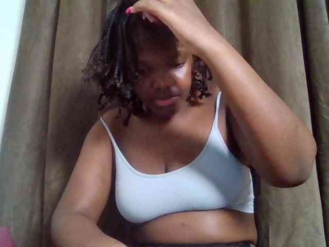 Sexyicey webcam