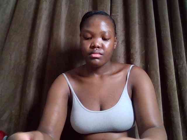 Sexyicey webcam