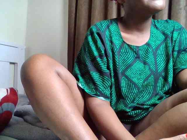 Sexyicey webcam