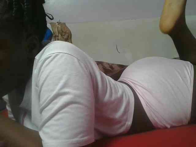 Sexyicey webcam