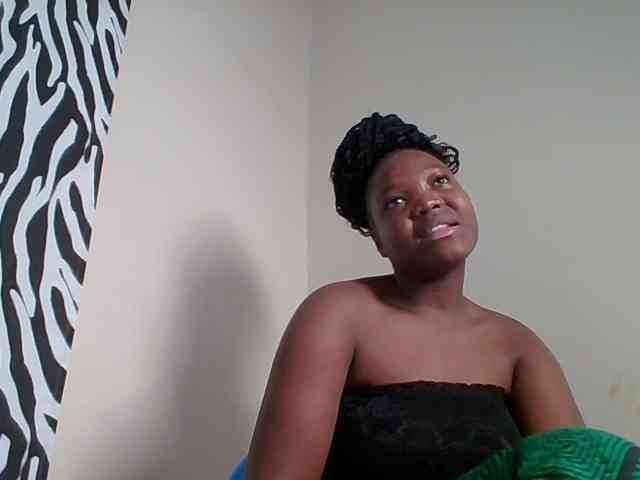 Sexyicey webcam