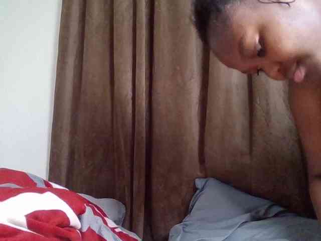Sexyicey webcam