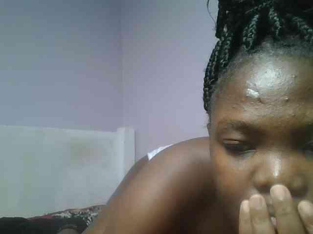 Sexyicey webcam