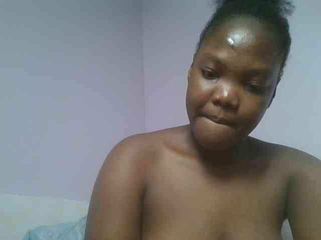 Sexyicey webcam