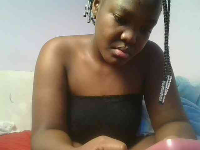 Sexyicey webcam
