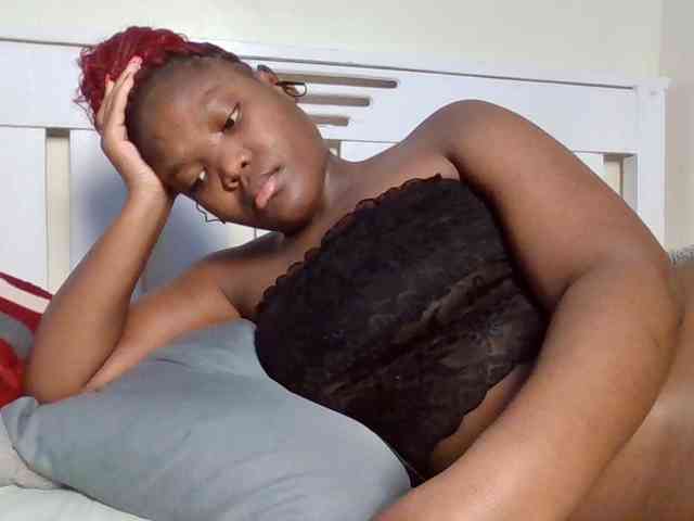 Sexyicey webcam