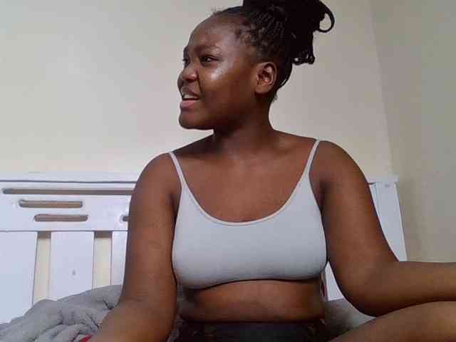 Sexyicey webcam