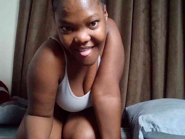 Sexyicey webcam