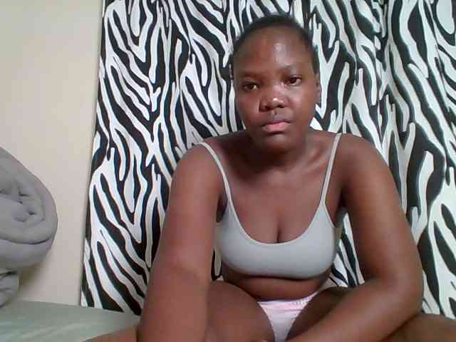 Sexyicey webcam