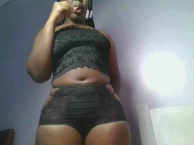 Sexyicey webcam