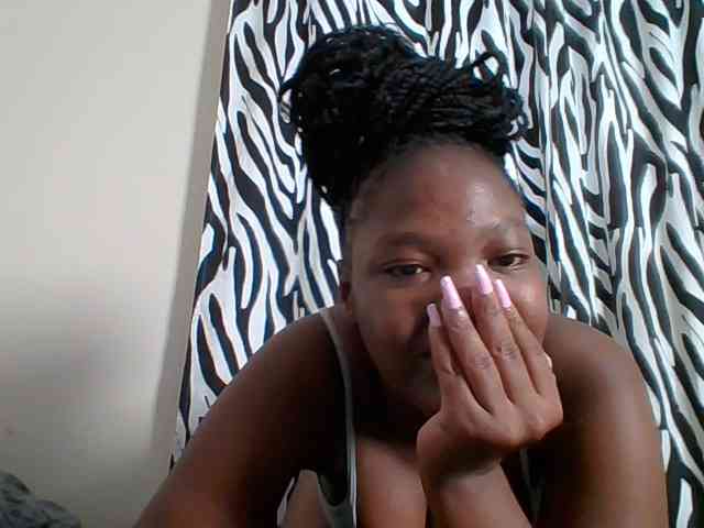 Sexyicey webcam