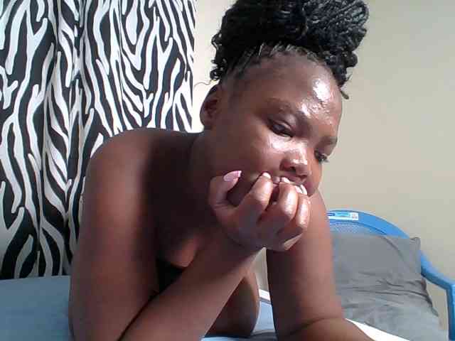 Sexyicey webcam
