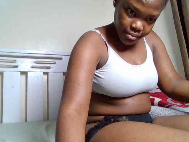 Sexyicey webcam