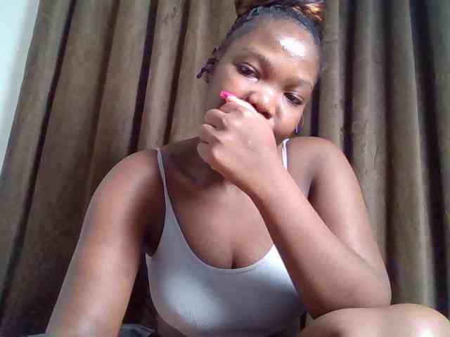 Sexyicey webcam