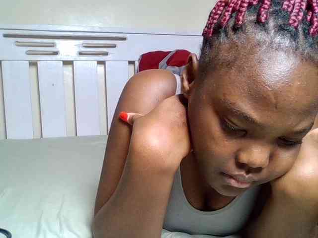 Sexyicey webcam