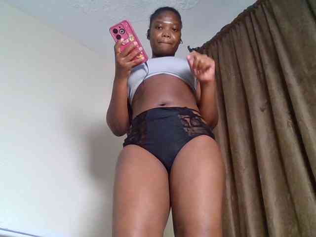 Sexyicey webcam