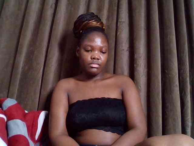 Sexyicey webcam