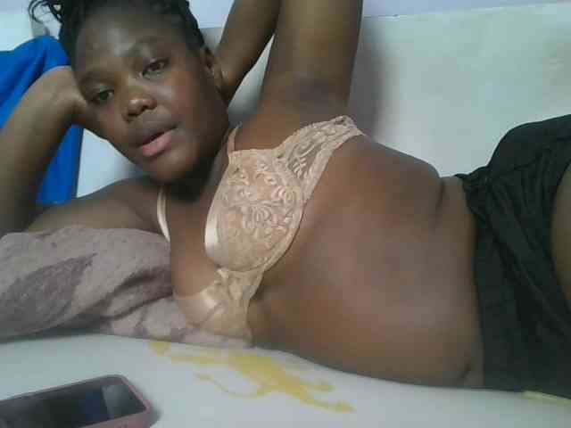 Sexyicey webcam