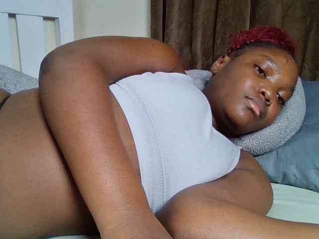 Sexyicey webcam