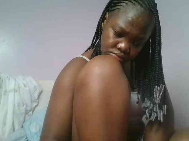 Sexyicey webcam