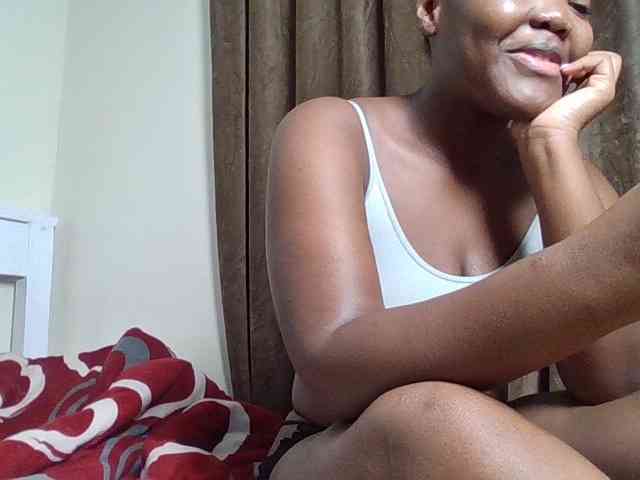 Sexyicey webcam