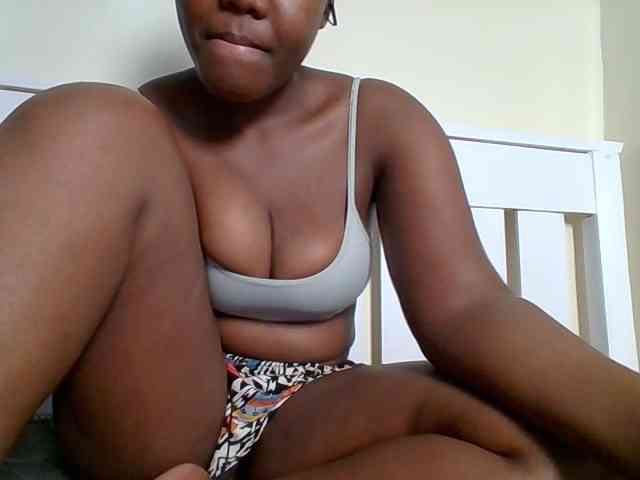 Sexyicey webcam