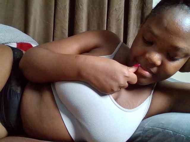 Sexyicey webcam