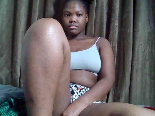 Sexyicey webcam