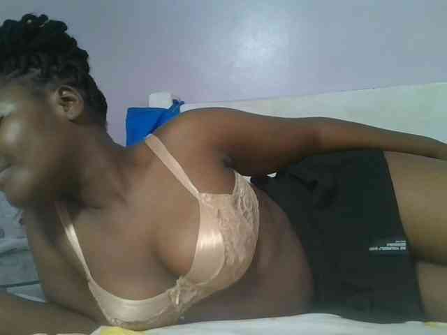 Sexyicey webcam
