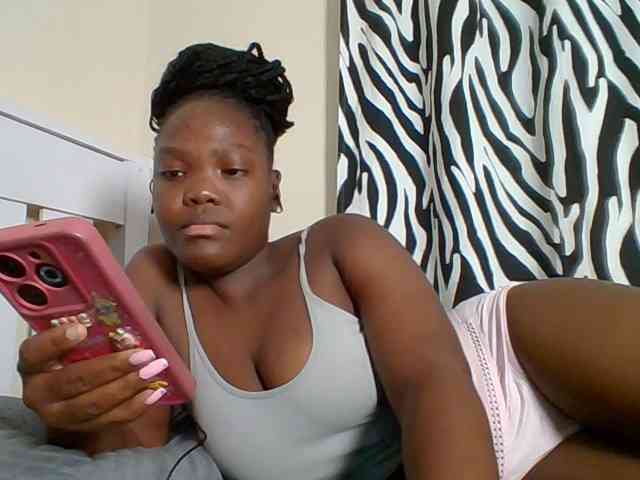 Sexyicey webcam