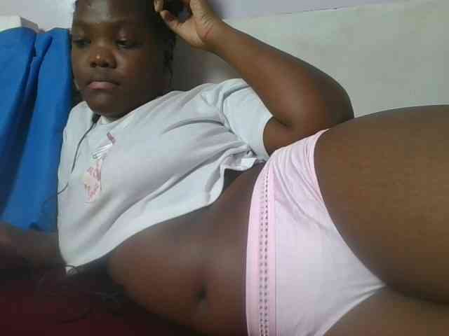 Sexyicey webcam